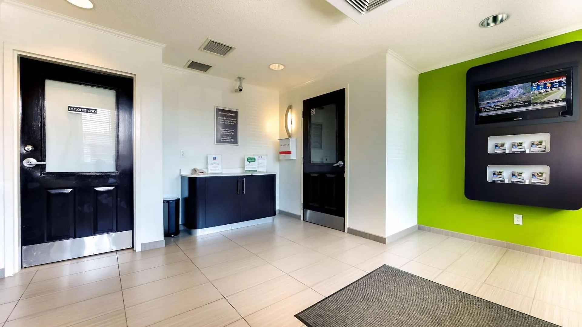 Studio 6 Toronto - Mississauga With Kitchenettes